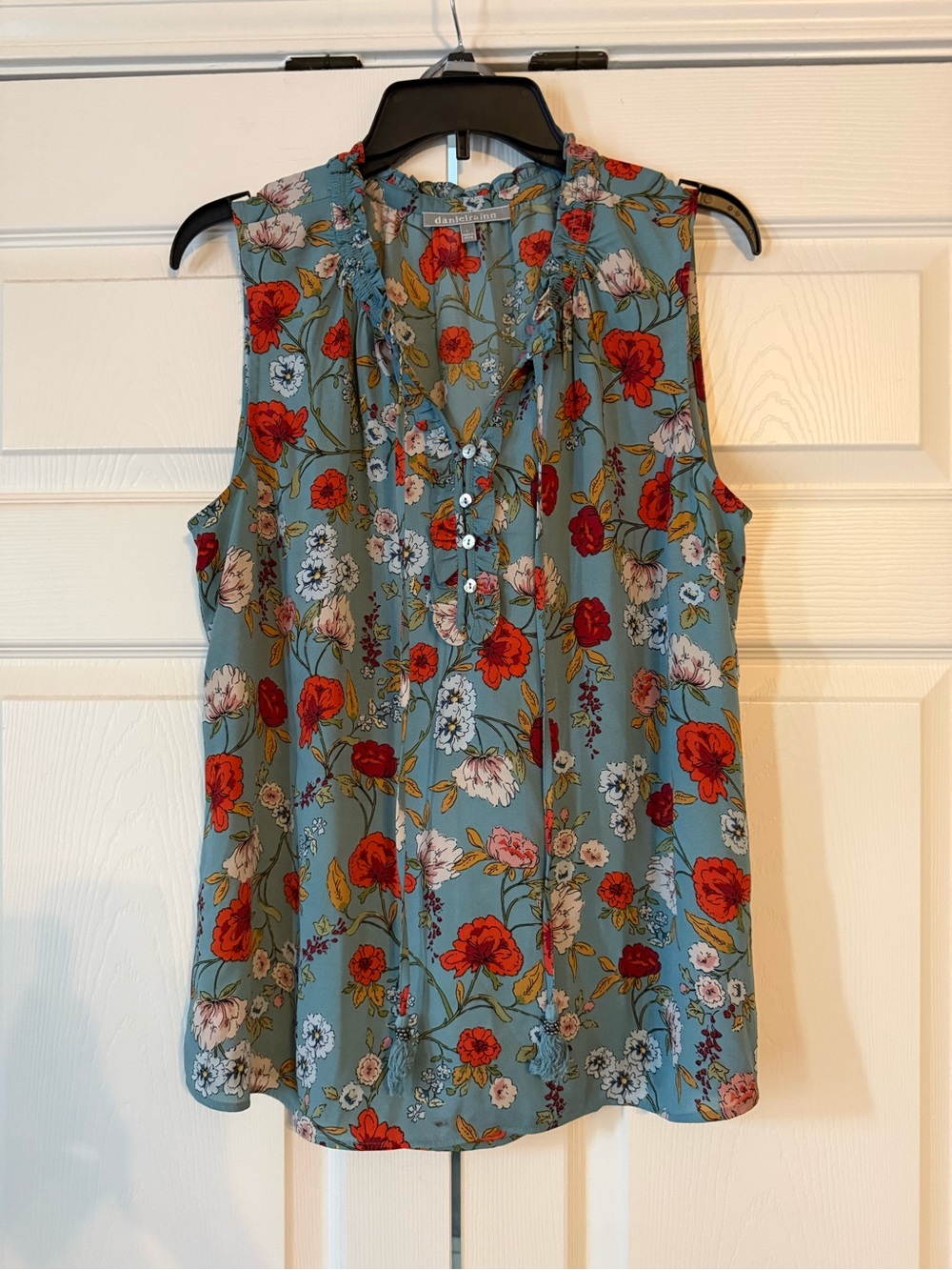 Daniel Rainn Blue Floral Ruffle Split Neck Sleeveless Blouse